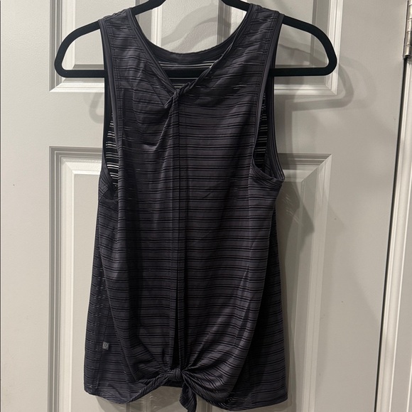 Lululemon Meet Halfway Tank Striped Moonwalk Sz 6 - Picture 5 of 7